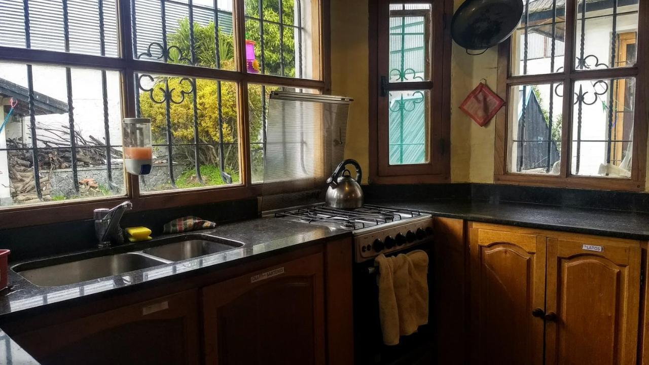 Universal Traveller'S Hostel サンカルロスデバリローチェ エクステリア 写真